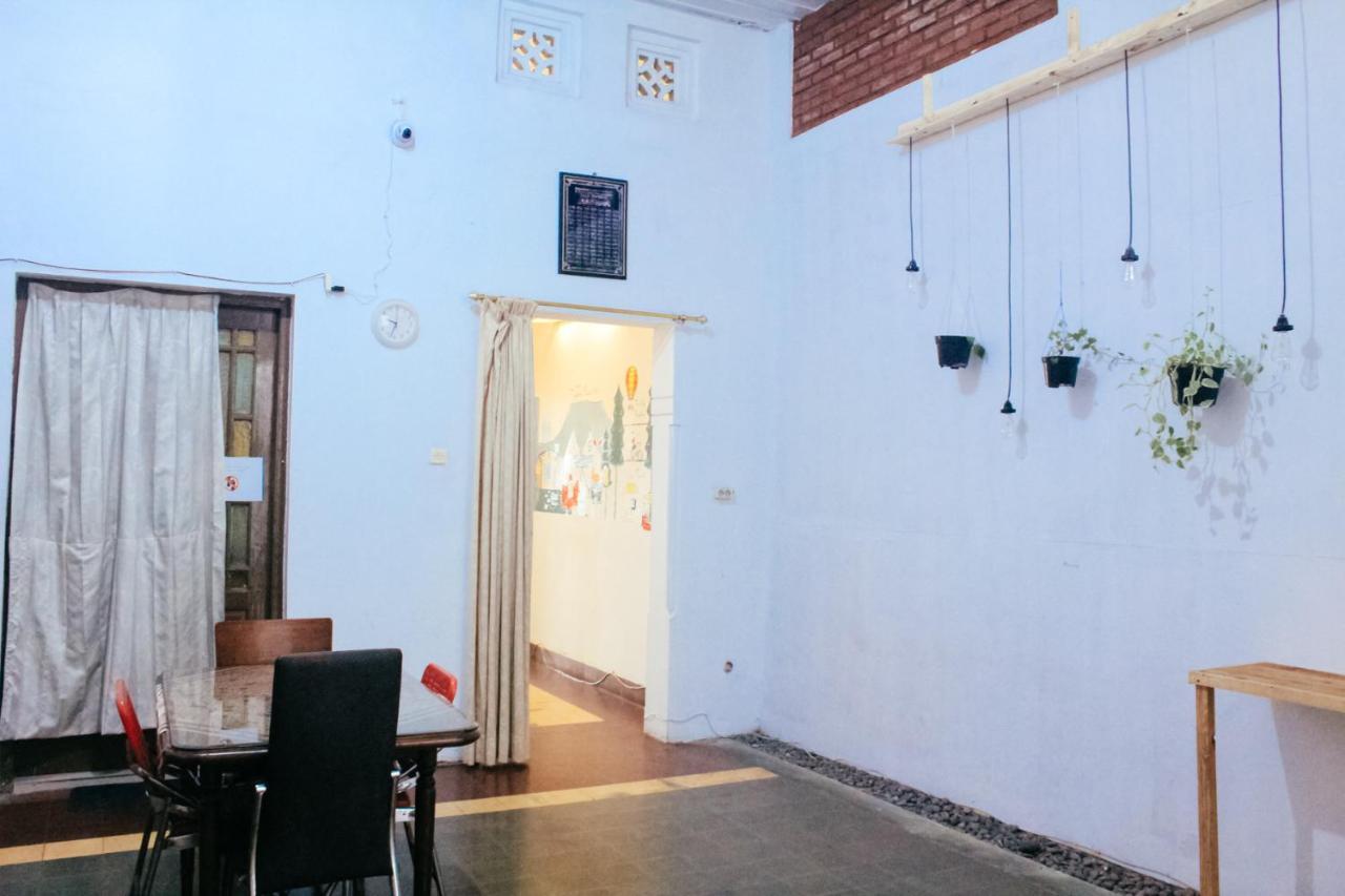 Simplycity Hostel Syariah 반둥 외부 사진